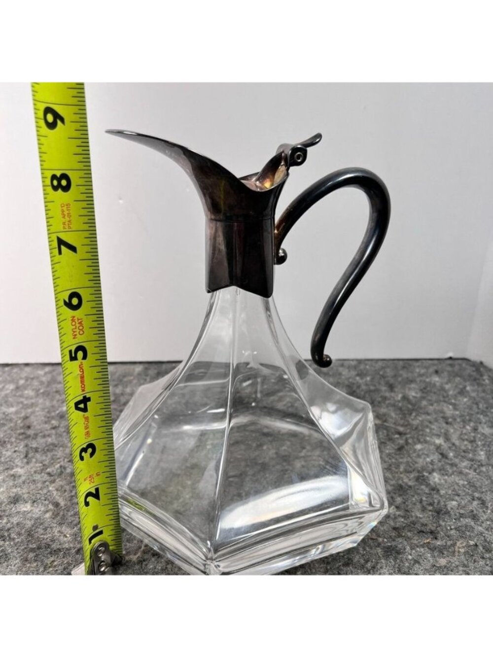 VTG RCR Royal Crystal Rock Hexagonal Decanter Patina Silver Handle & Spout - Picture 15 of 16